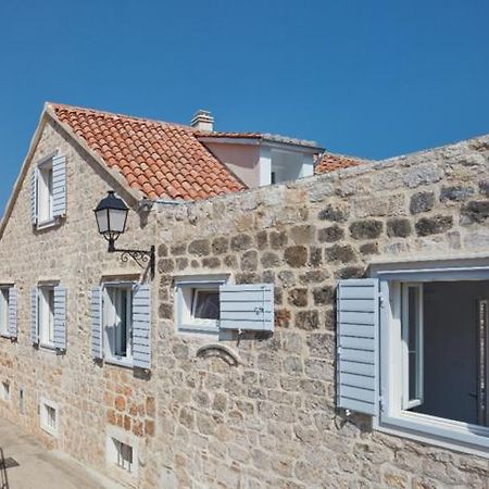 Orange Tree House Βίλα Βις Εξωτερικό φωτογραφία